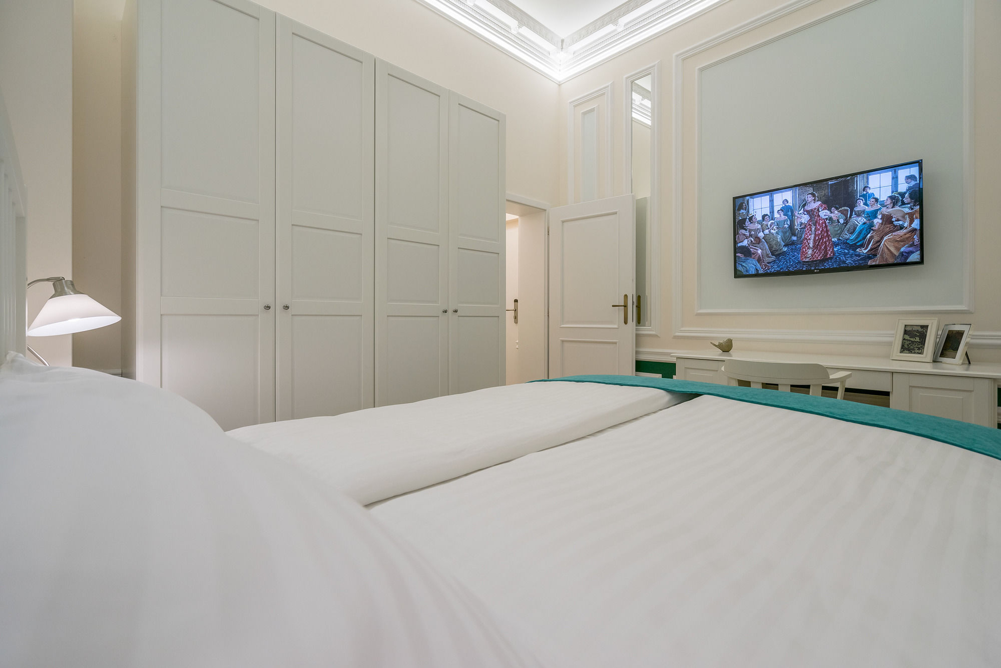 Revelton Suites