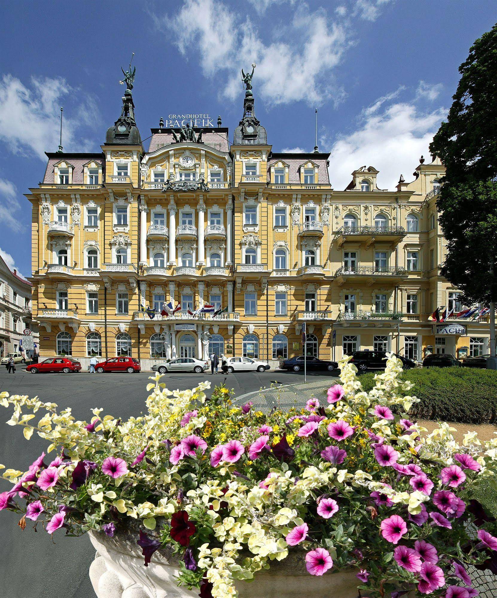 Ensana Pacifik Health Spa Hotel