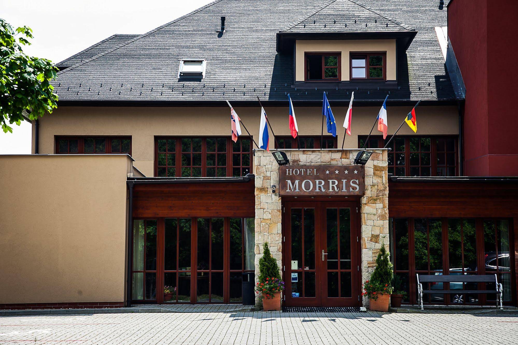 Morris Golfhotel