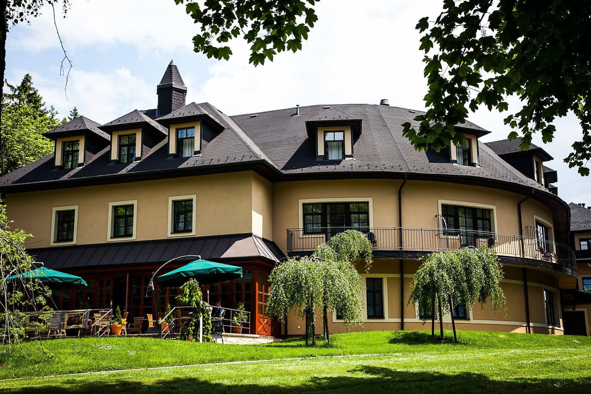 Morris Golfhotel