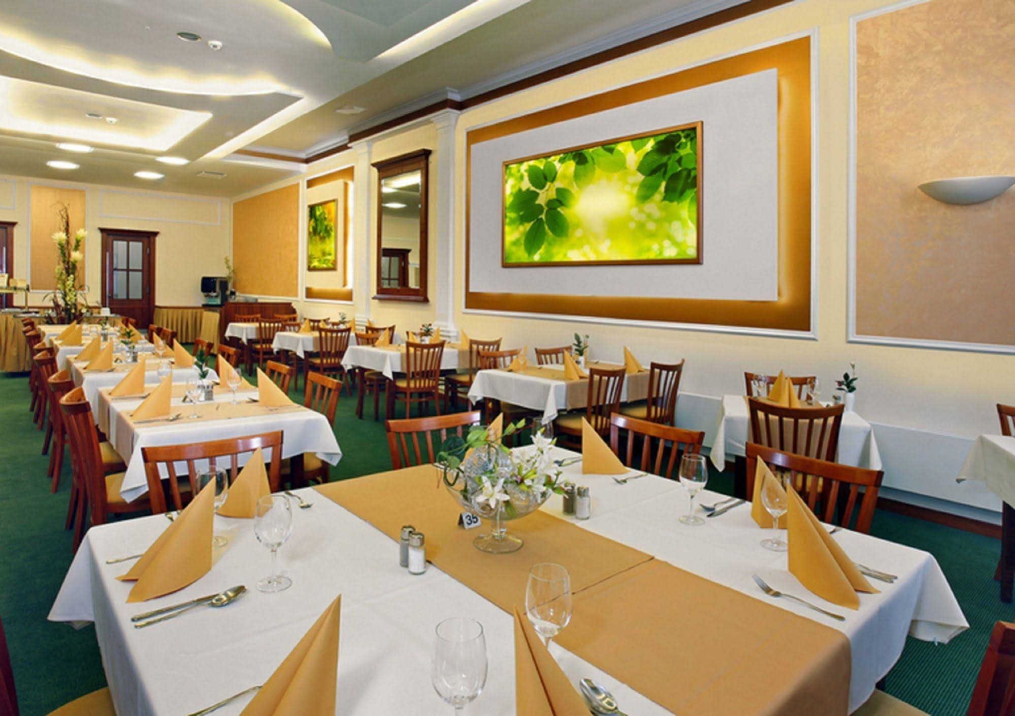 Spa & Wellness Hotel Olympia