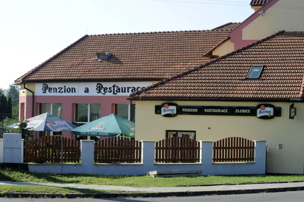 Wellness Penzion A Restaurace Zlobice