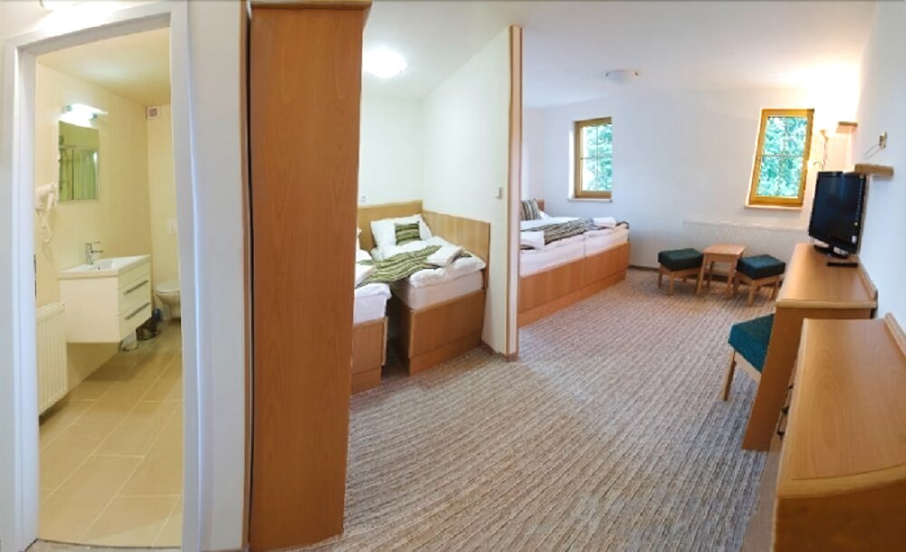 Hotel Partyzan