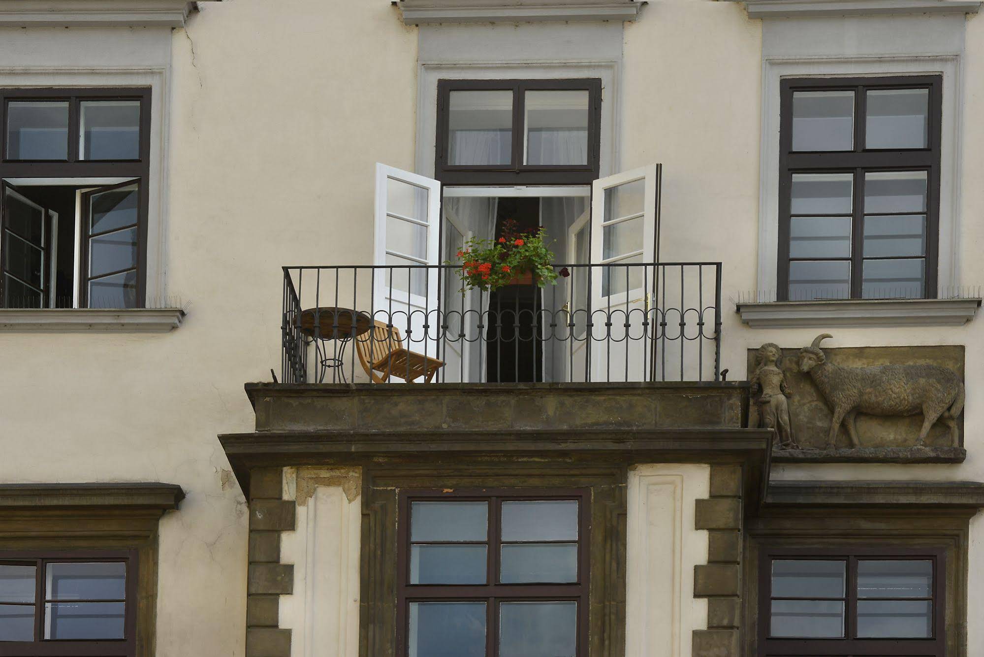Apartments by Grand Hotel Praha