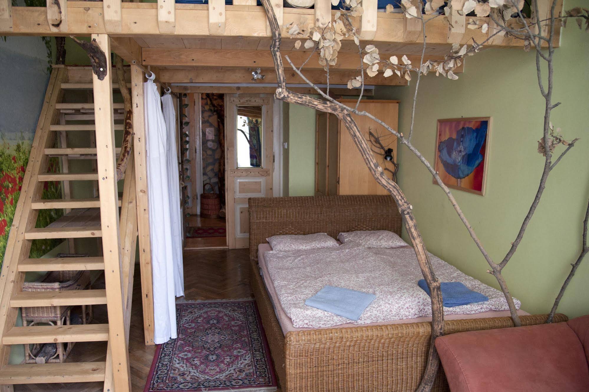 Artharmony Pension & Hostel