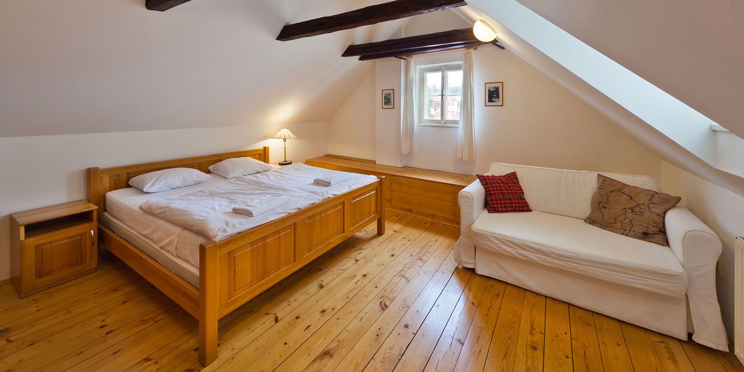 Charles Bridge Apartments