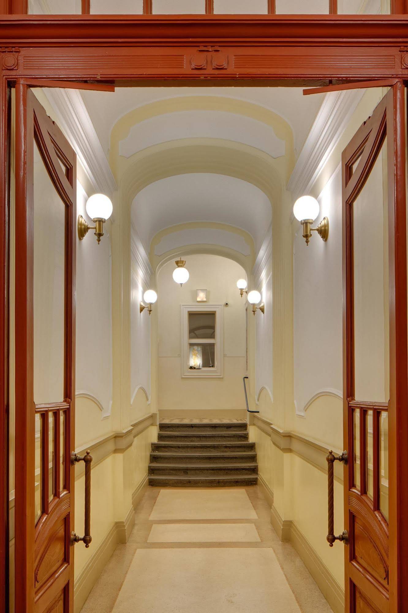Charles Bridge Premium Apartments