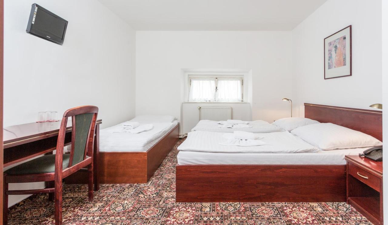 Aureli hotel City Inn