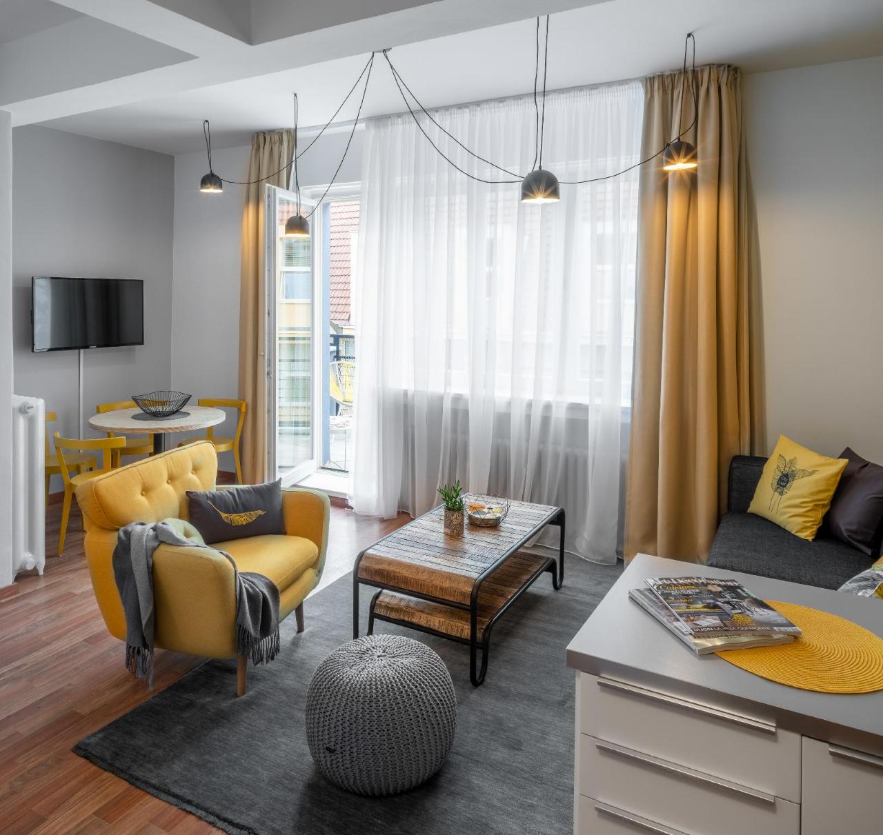City Leaf Apartments