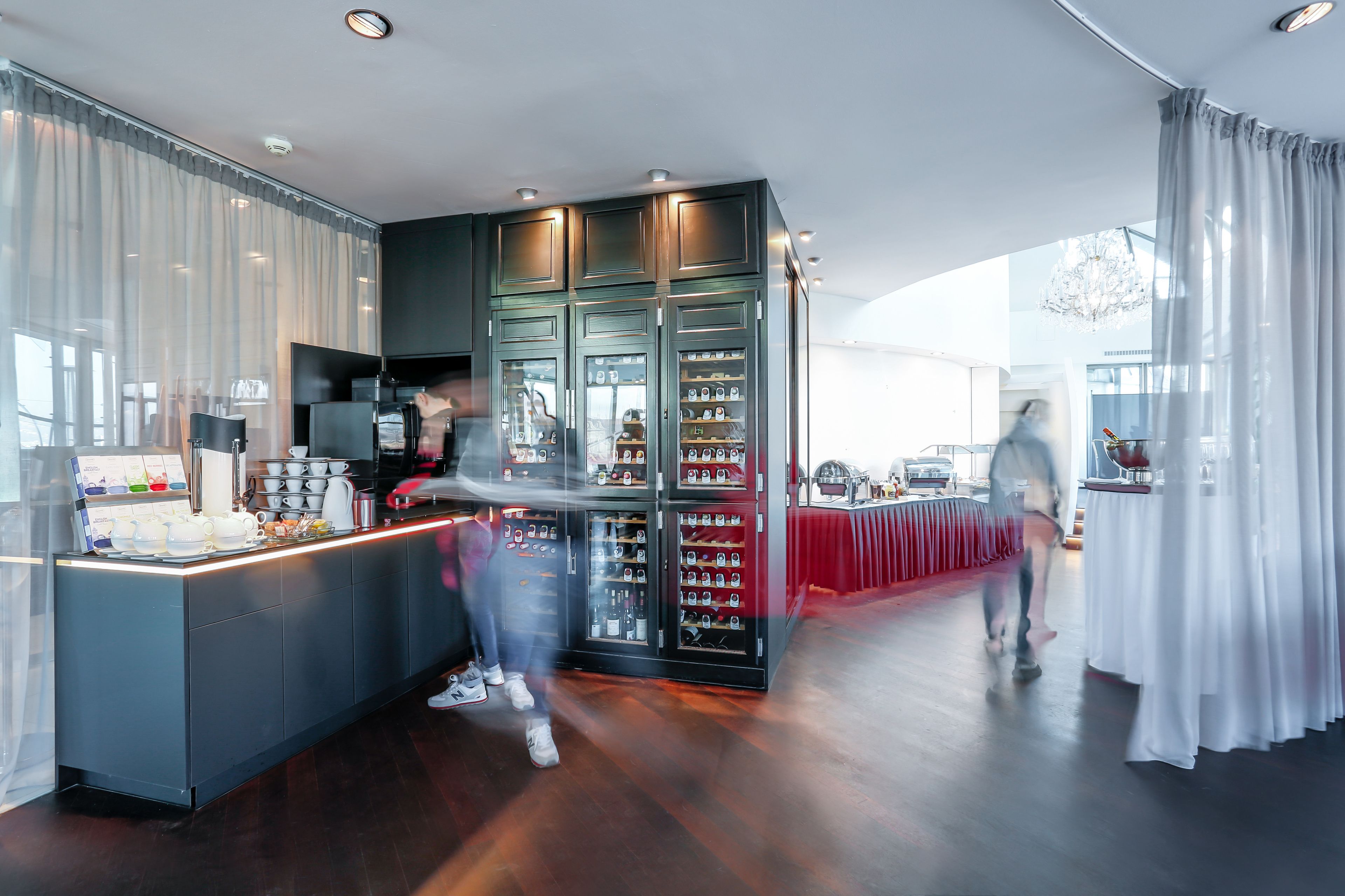 Dancing House Hotel