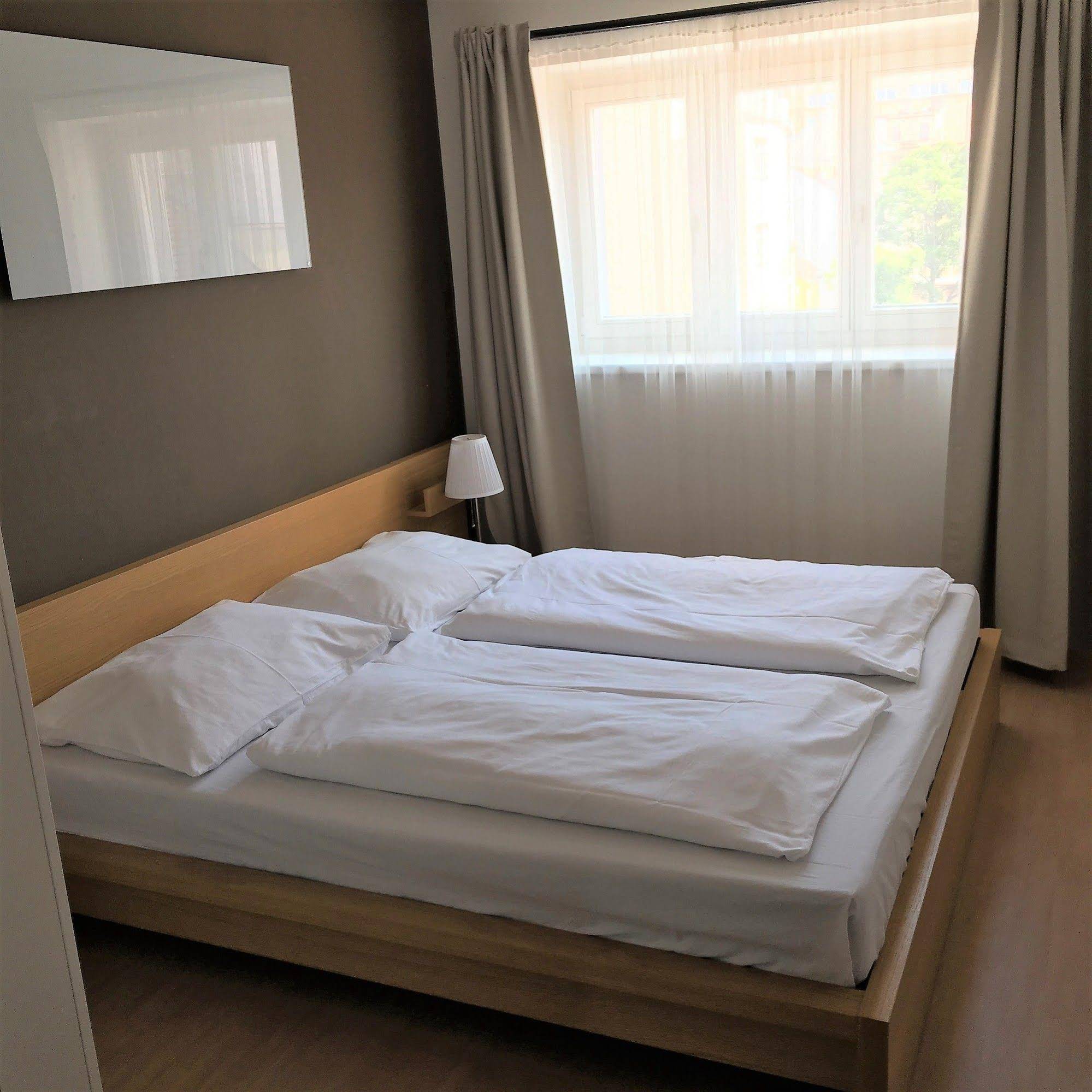 DownTown Suites Chlumova