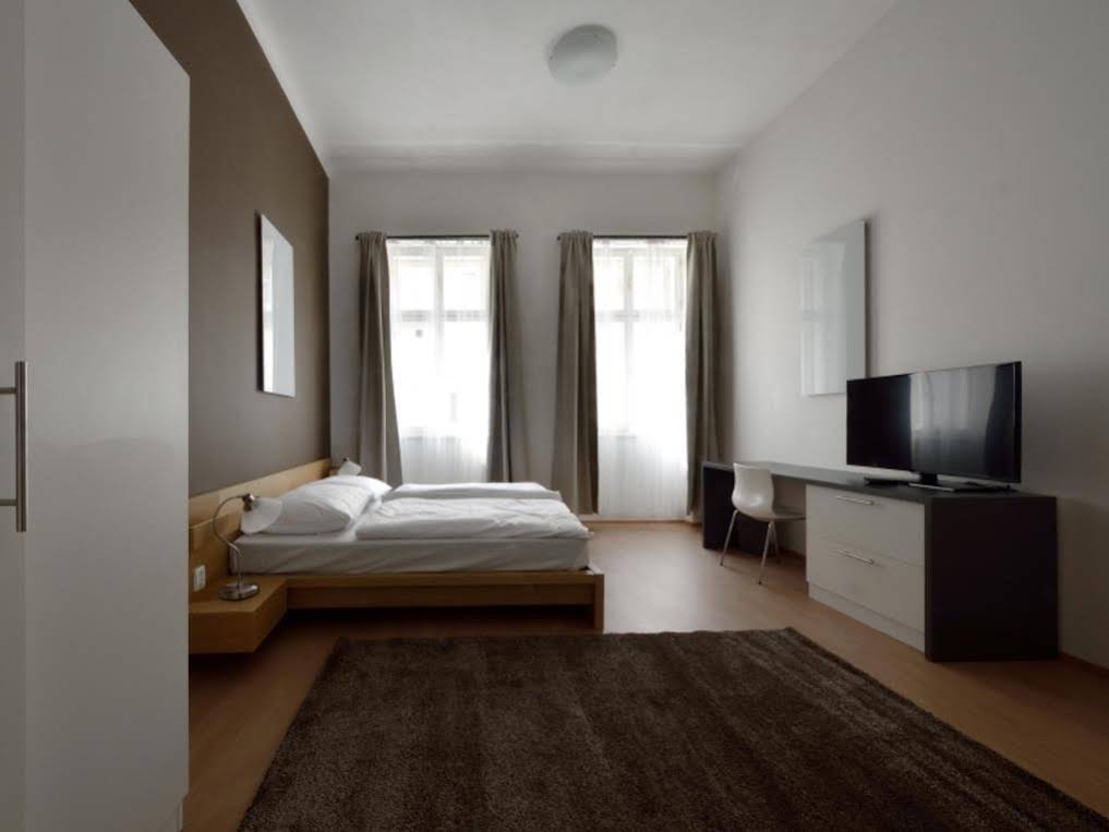 DownTown Suites Chlumova