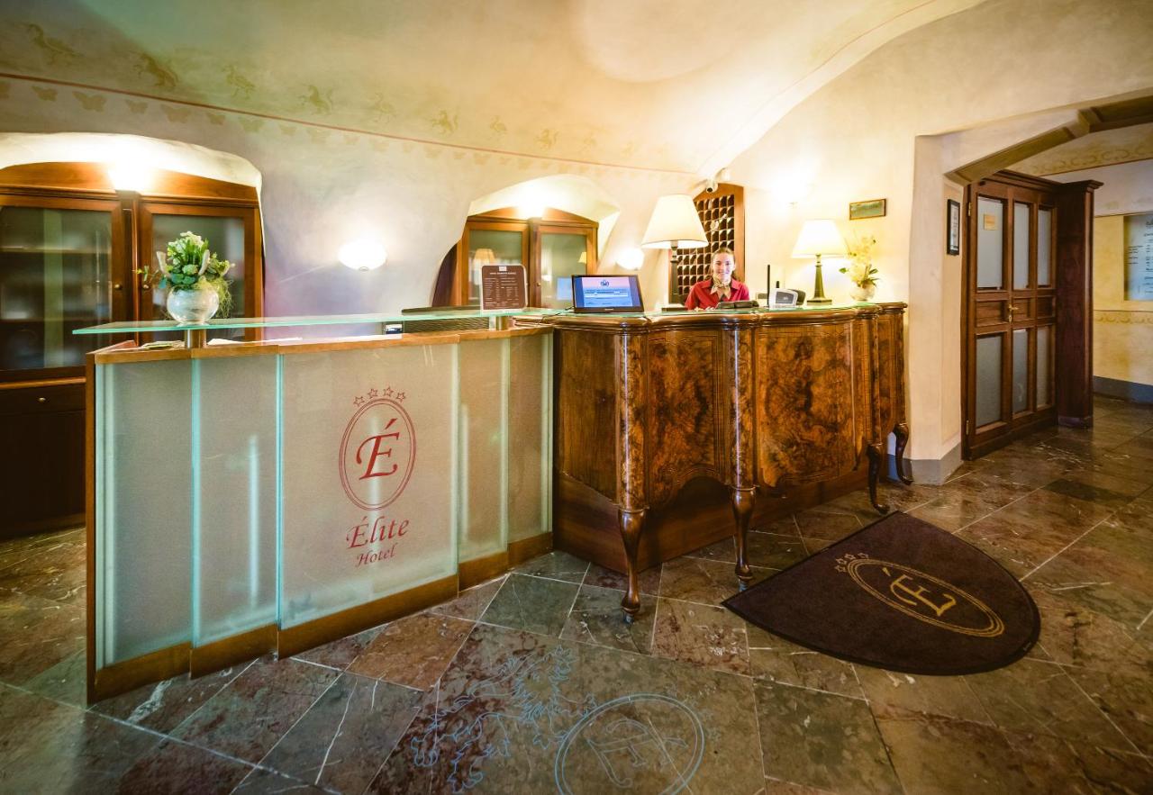 Elite Hotel