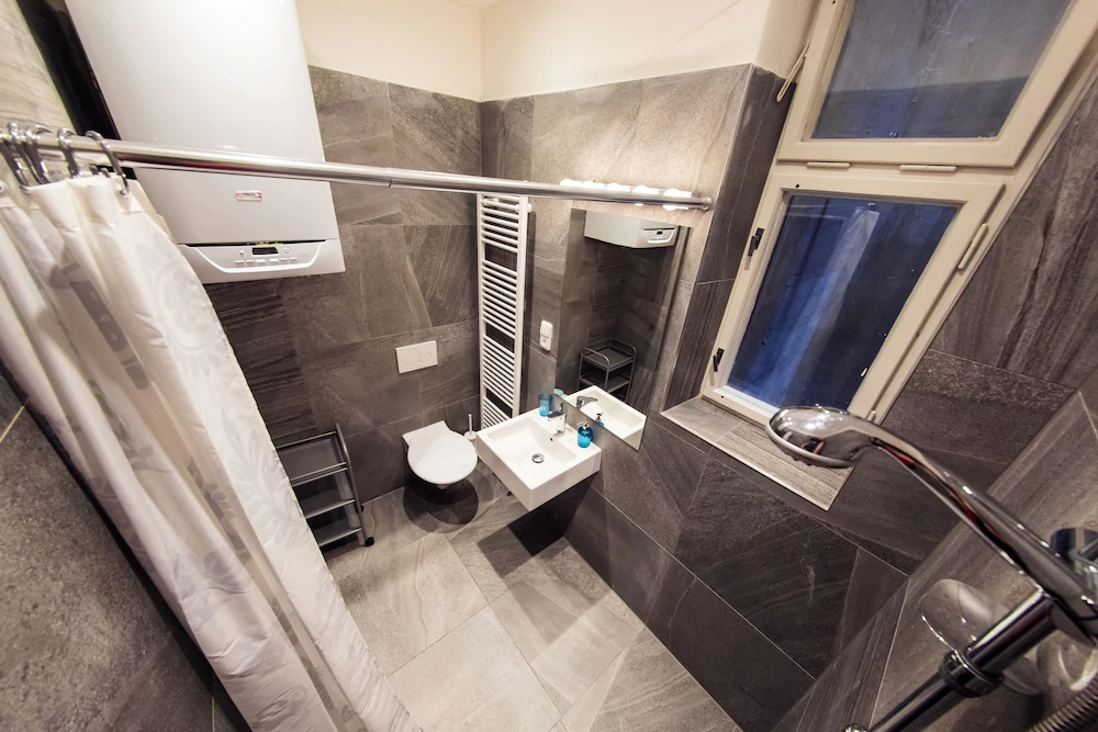 Freedom rooms and apartments