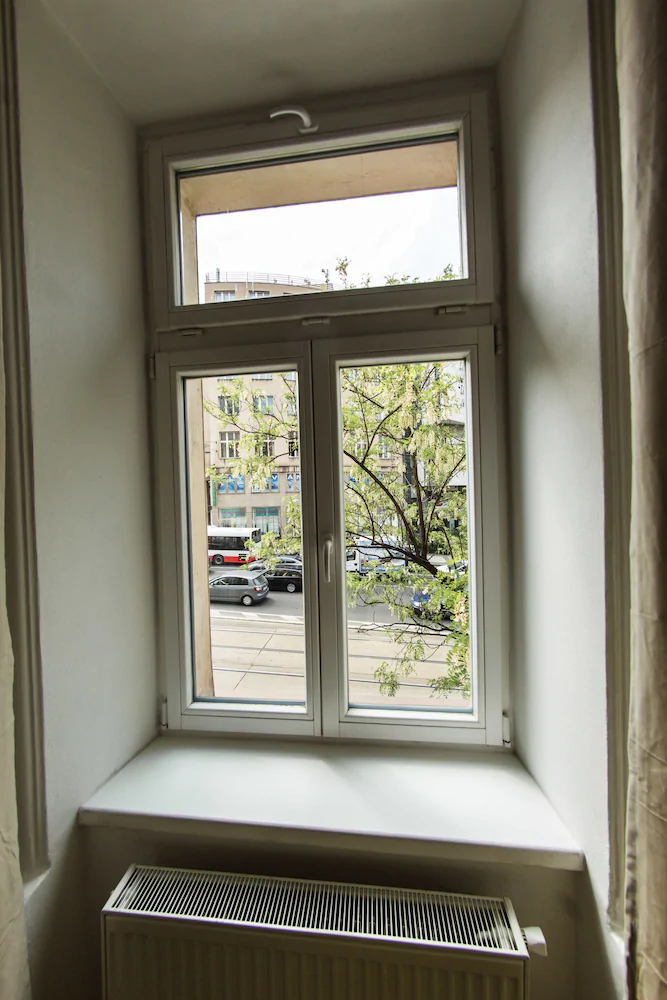 Freedom rooms and apartments