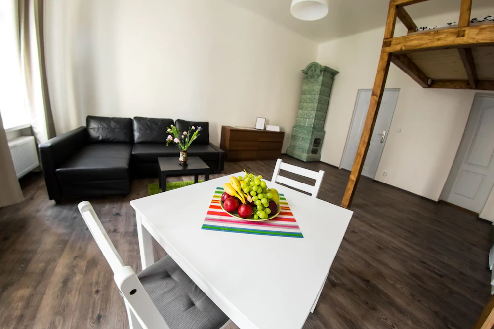 Freedom rooms and apartments