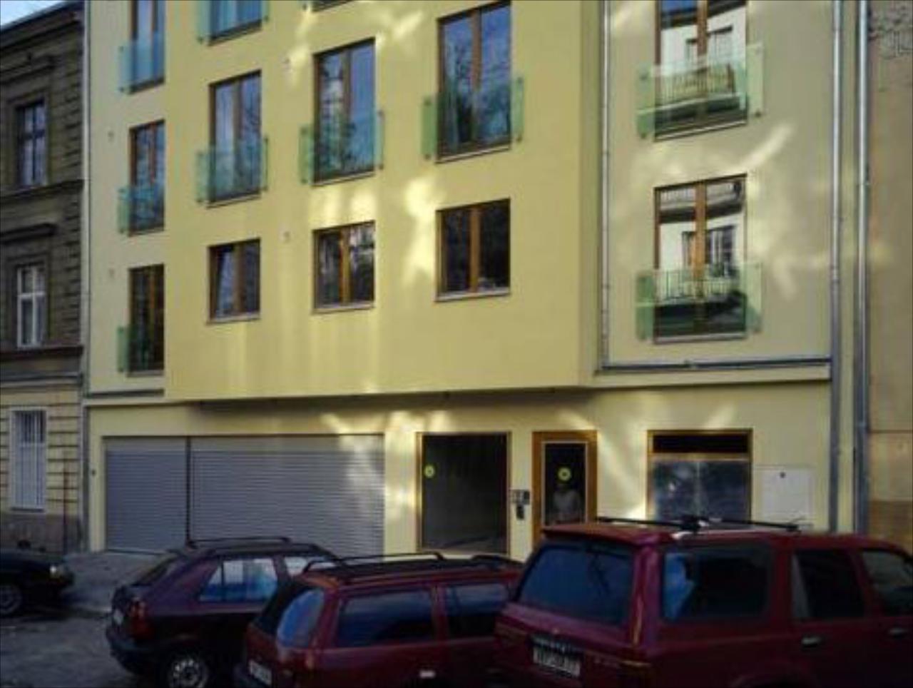 Holeckova Apartments