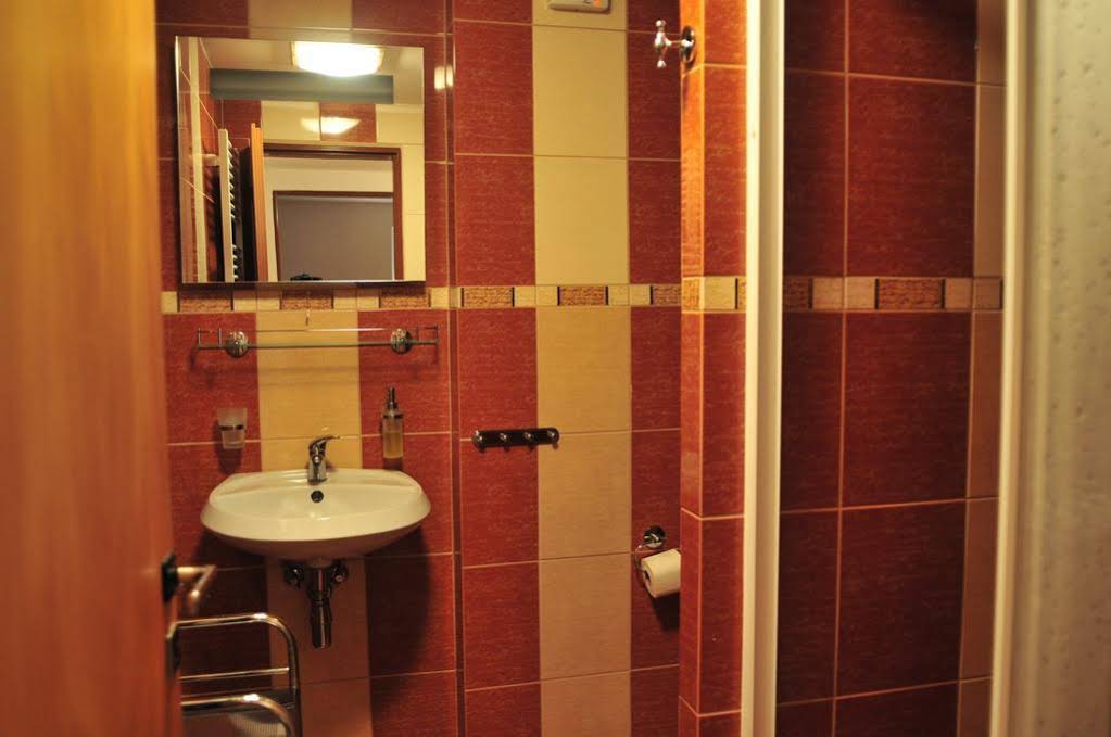 Hostel Alia