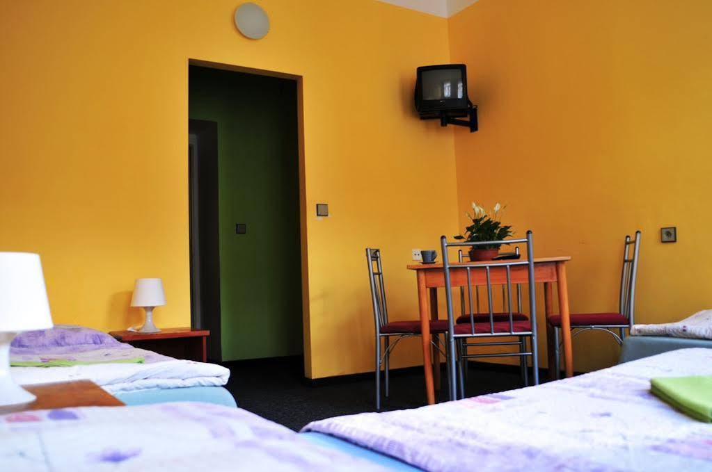 Hostel Alia