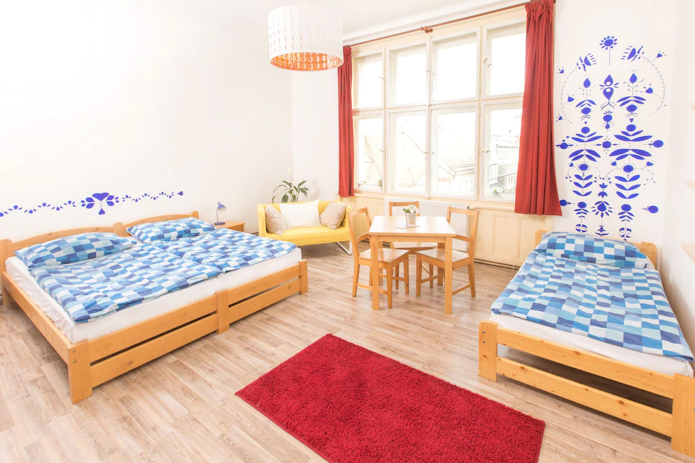 Hostel And Pension Downtown