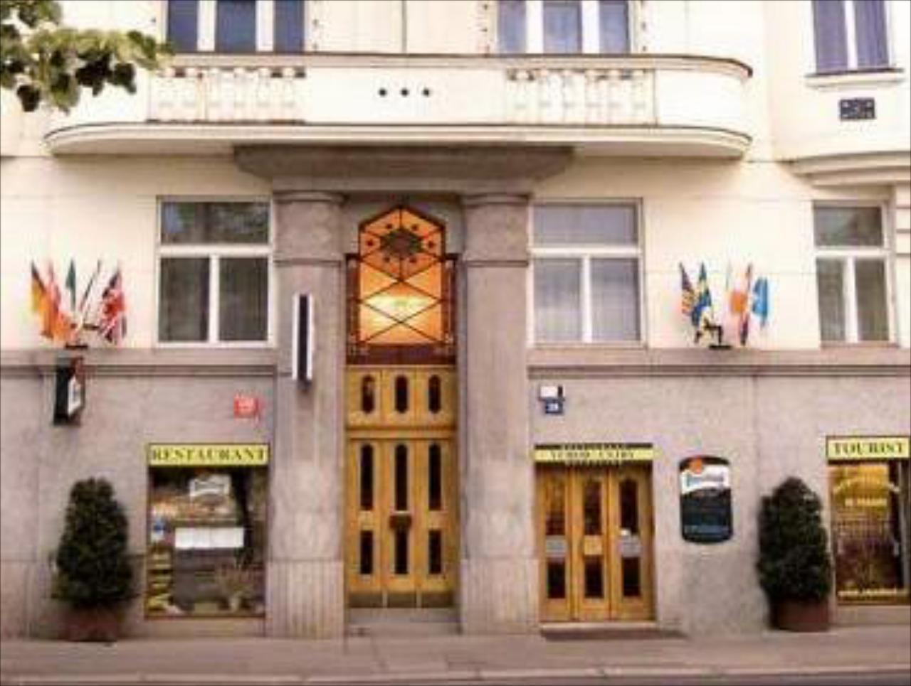 Hotel & Residence Royal Standard