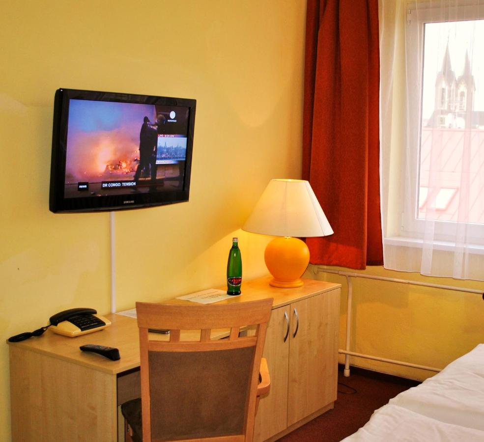 Hotel Charles Central