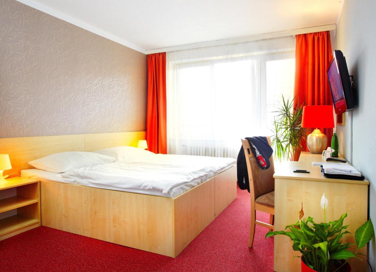 Hotel Charles Central