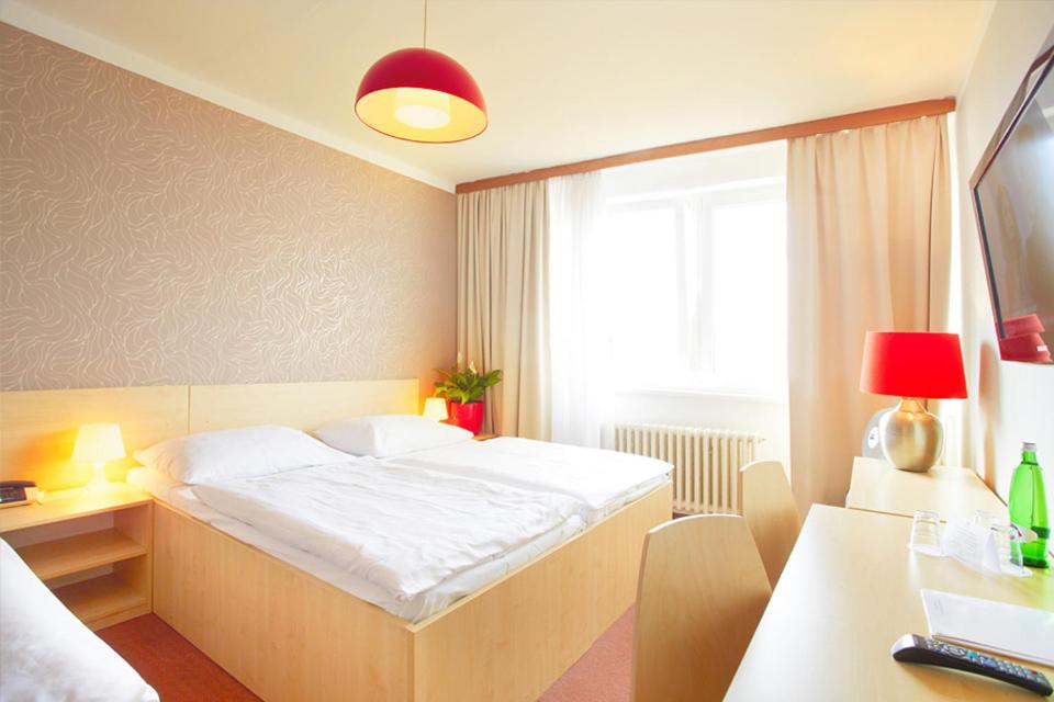 Hotel Charles Central