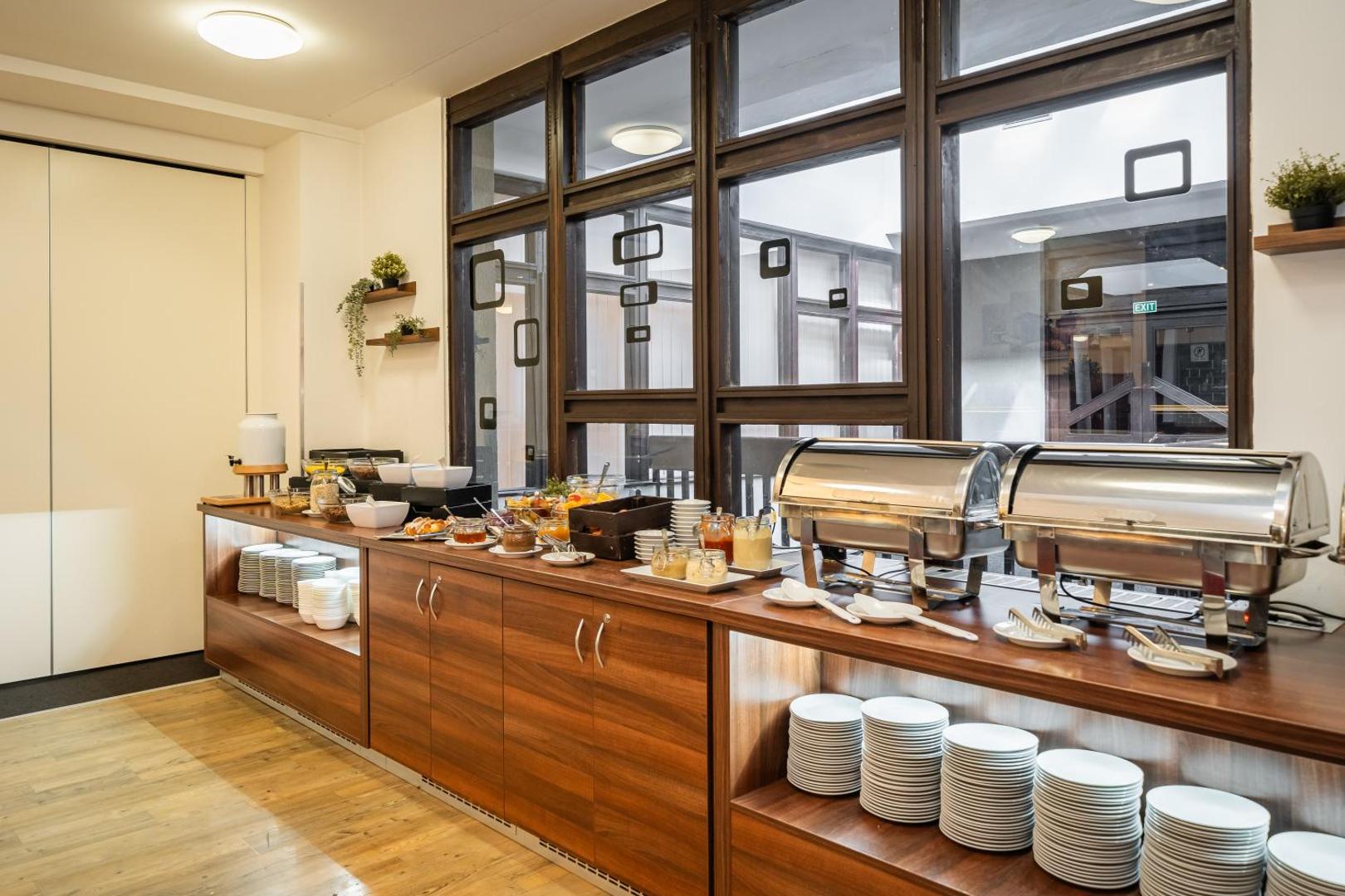 Hotel Globus
