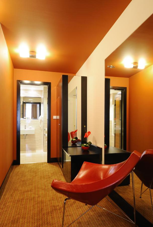 Hotel Grand Majestic Plaza