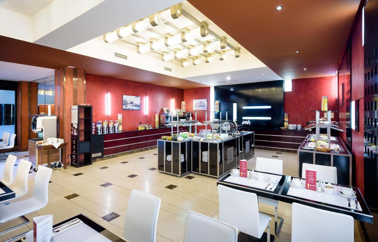 Hotel Grand Majestic Plaza