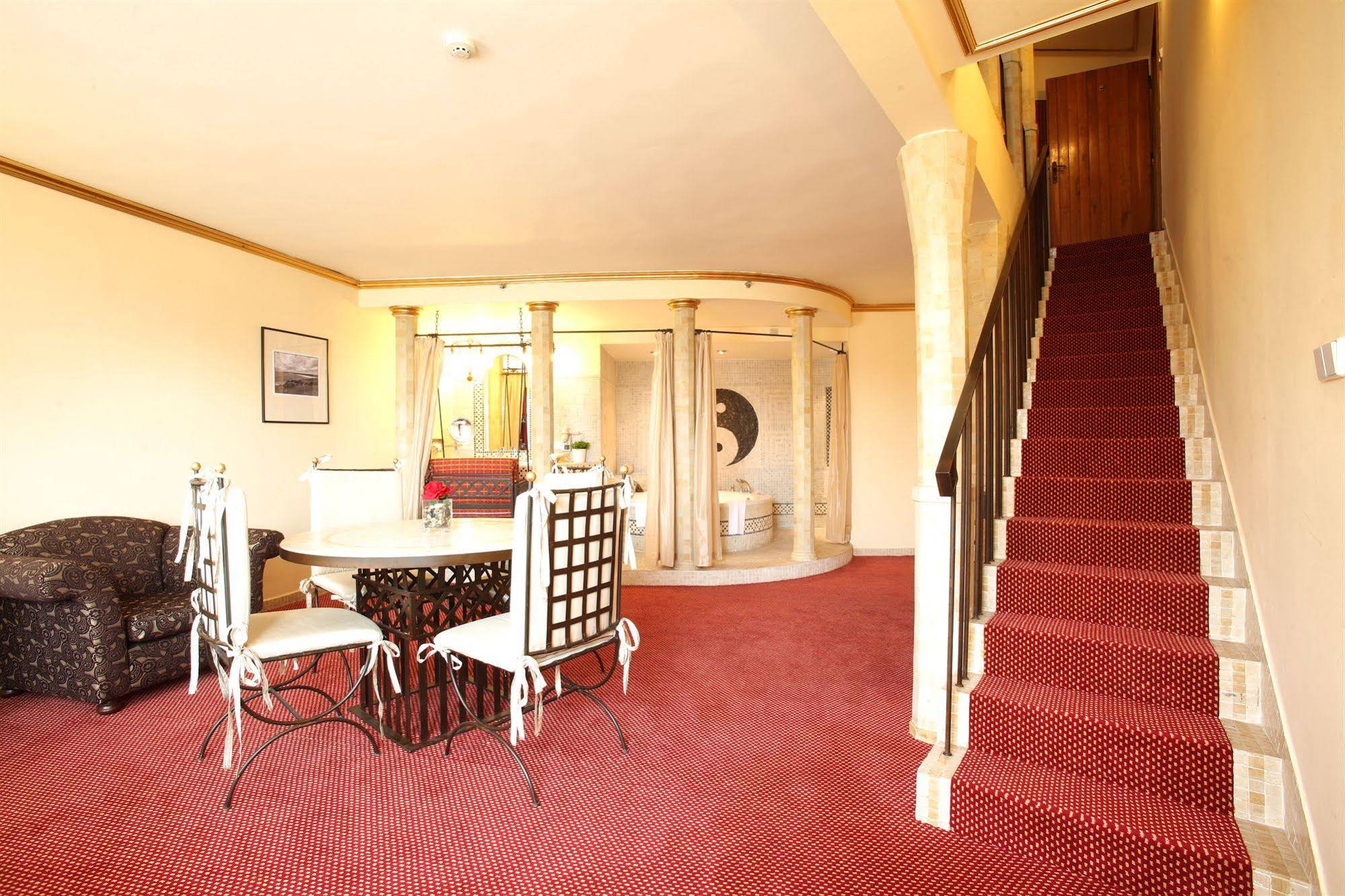 Hotel Hoffmeister