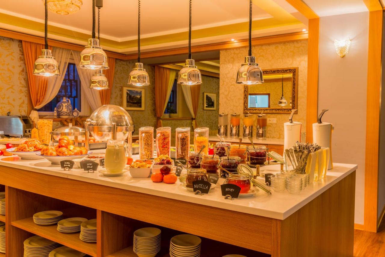 Grand Hotel International Prague