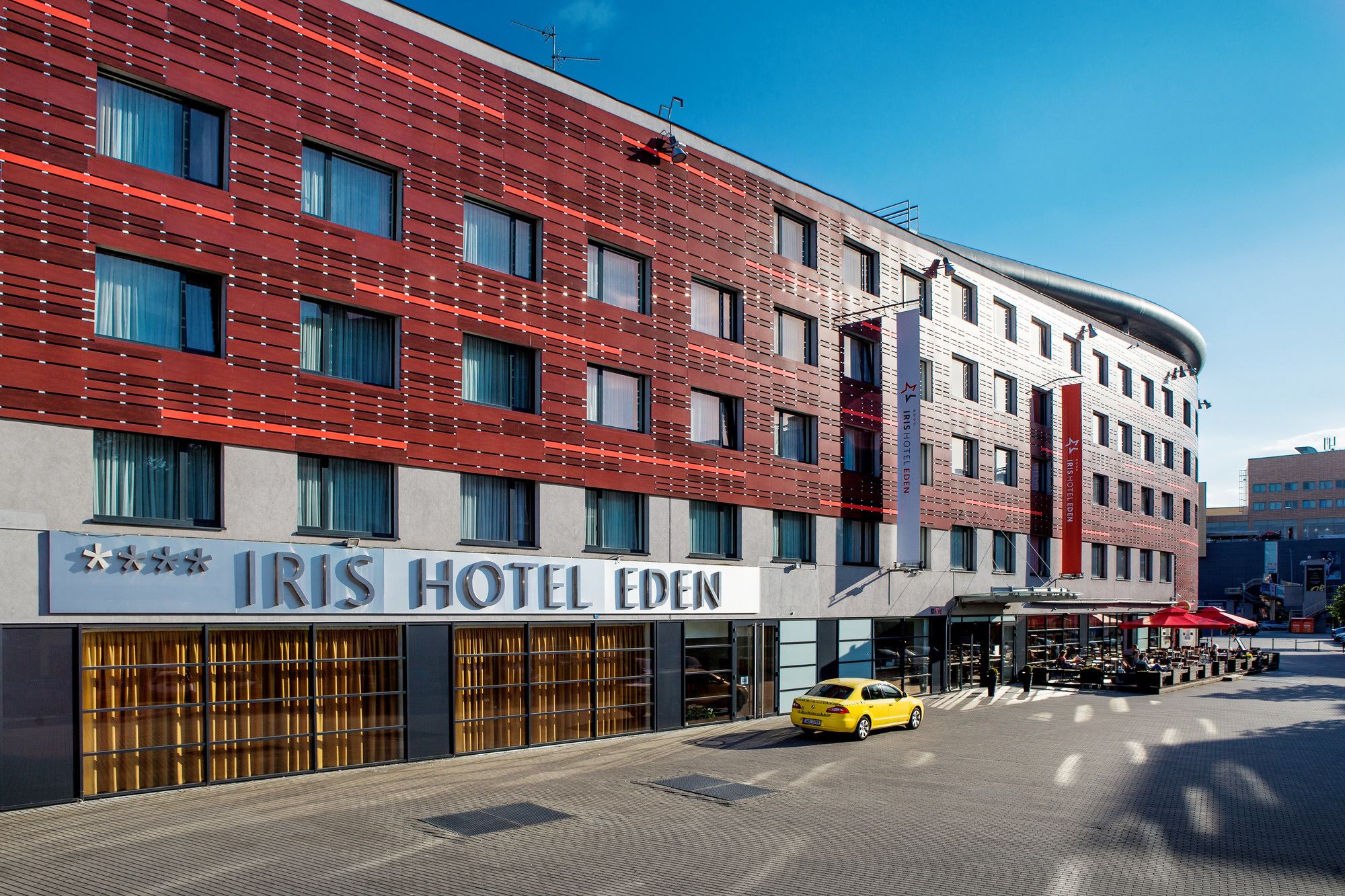 Iris Hotel Eden