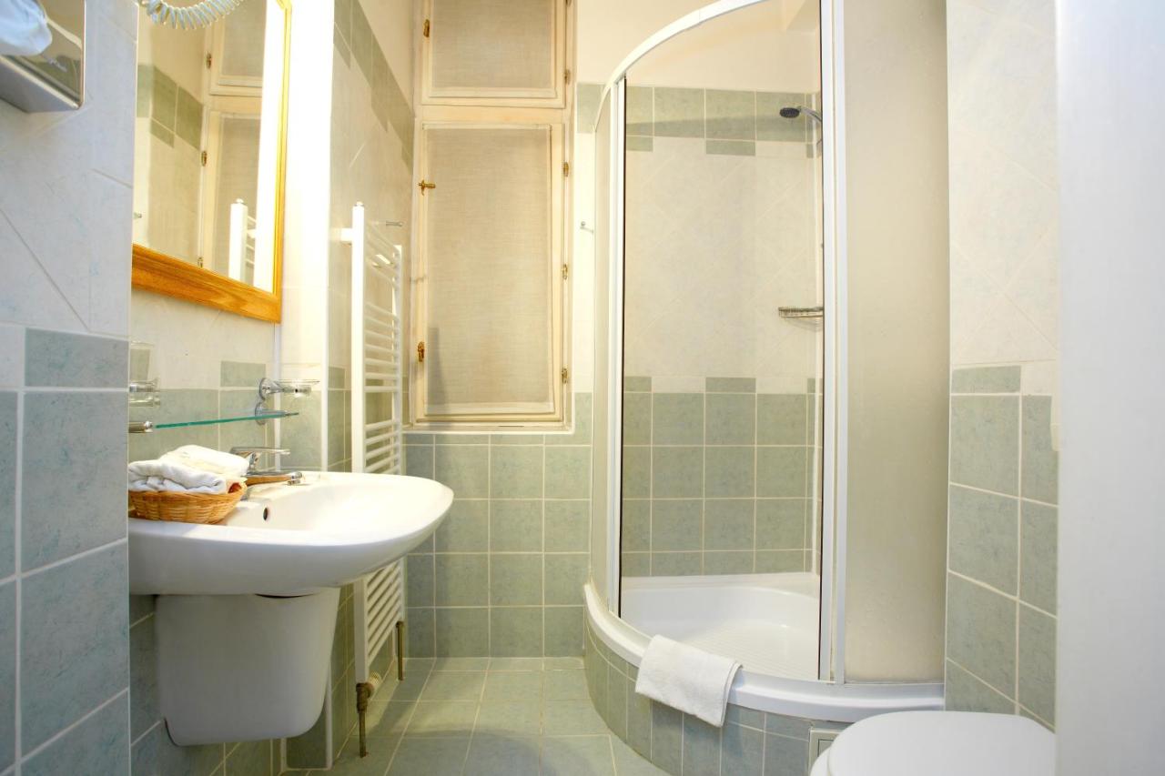 Hotel Louis Leger