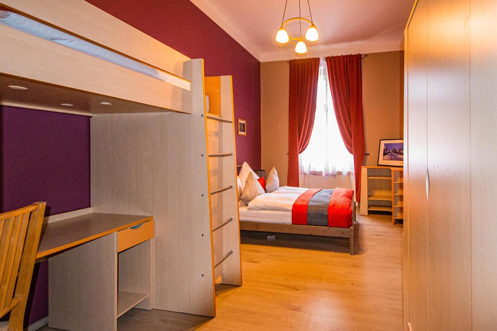 Modern Cozy Apartment by Ruterra