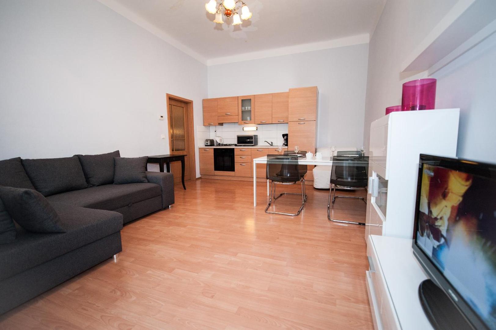 Modern Cozy Apartment by Ruterra