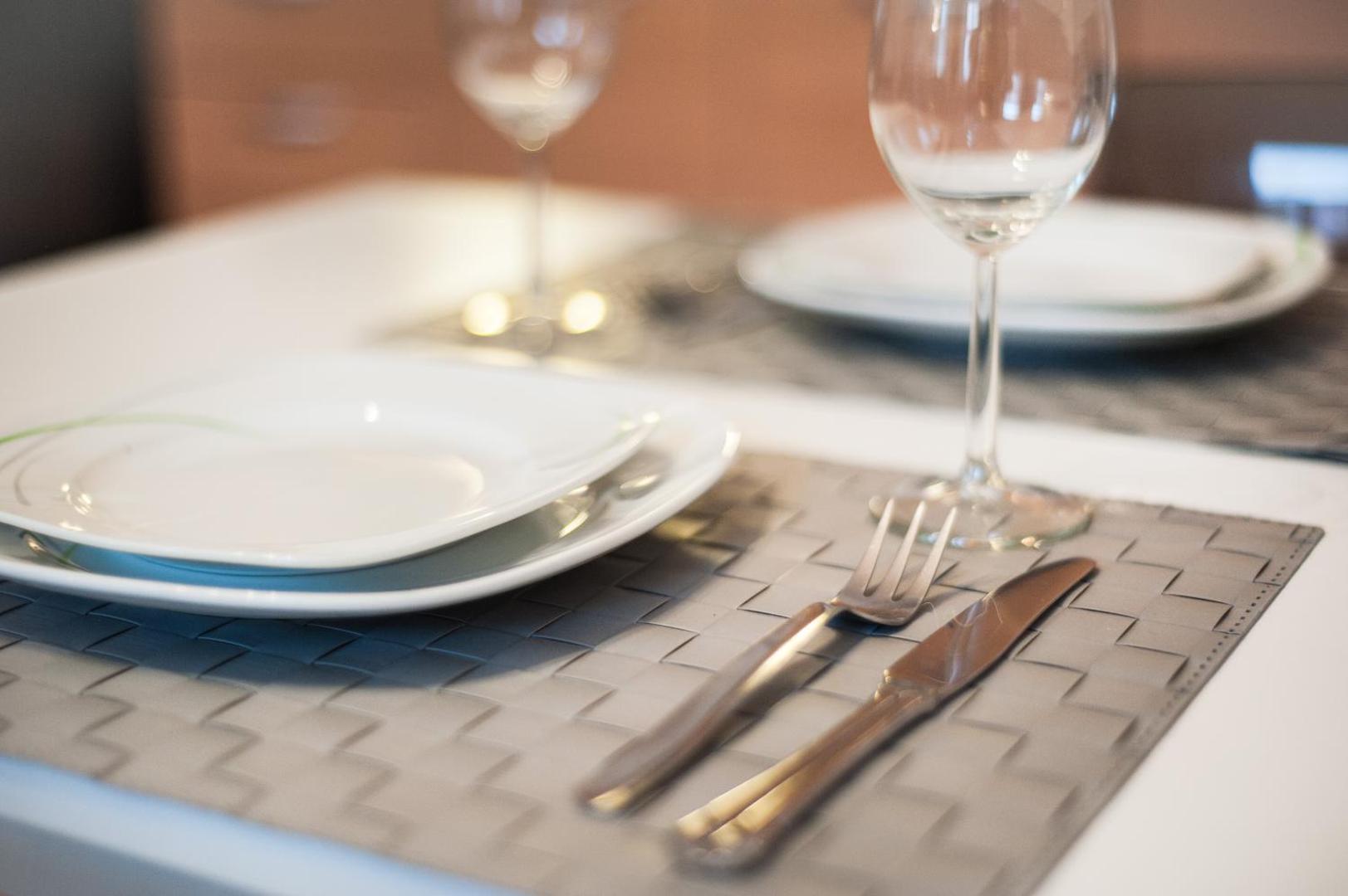 Modern Cozy Apartment by Ruterra