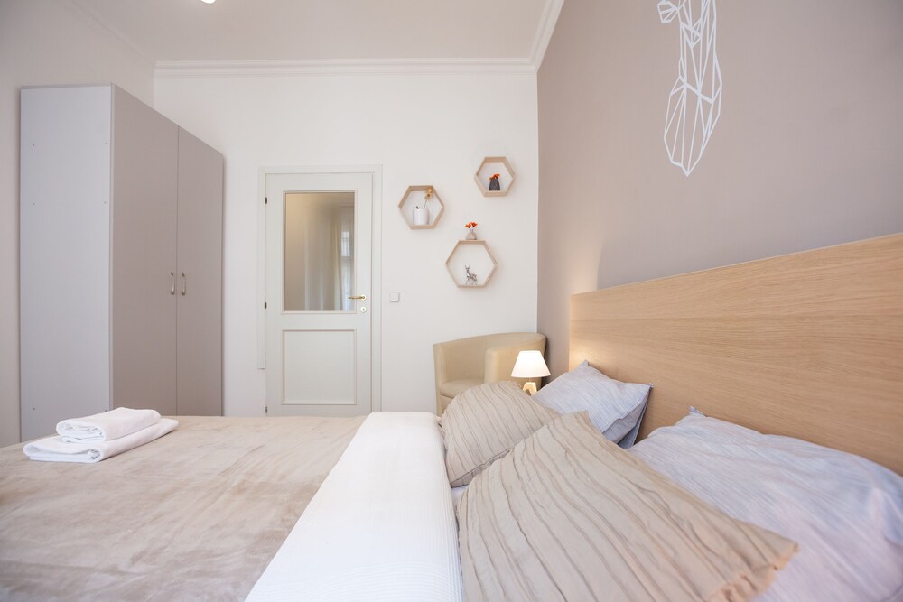 Nejedleho ApartMeet