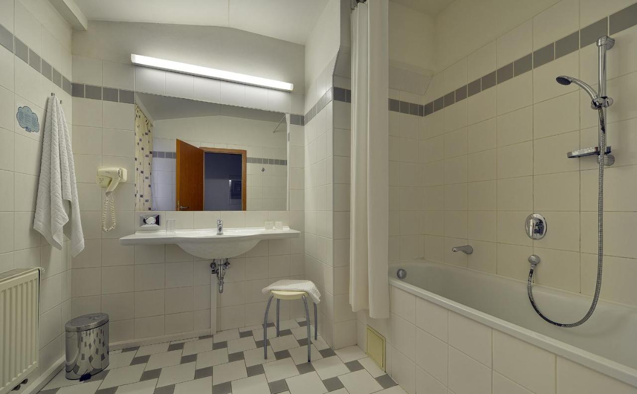 EA Hotel Populus