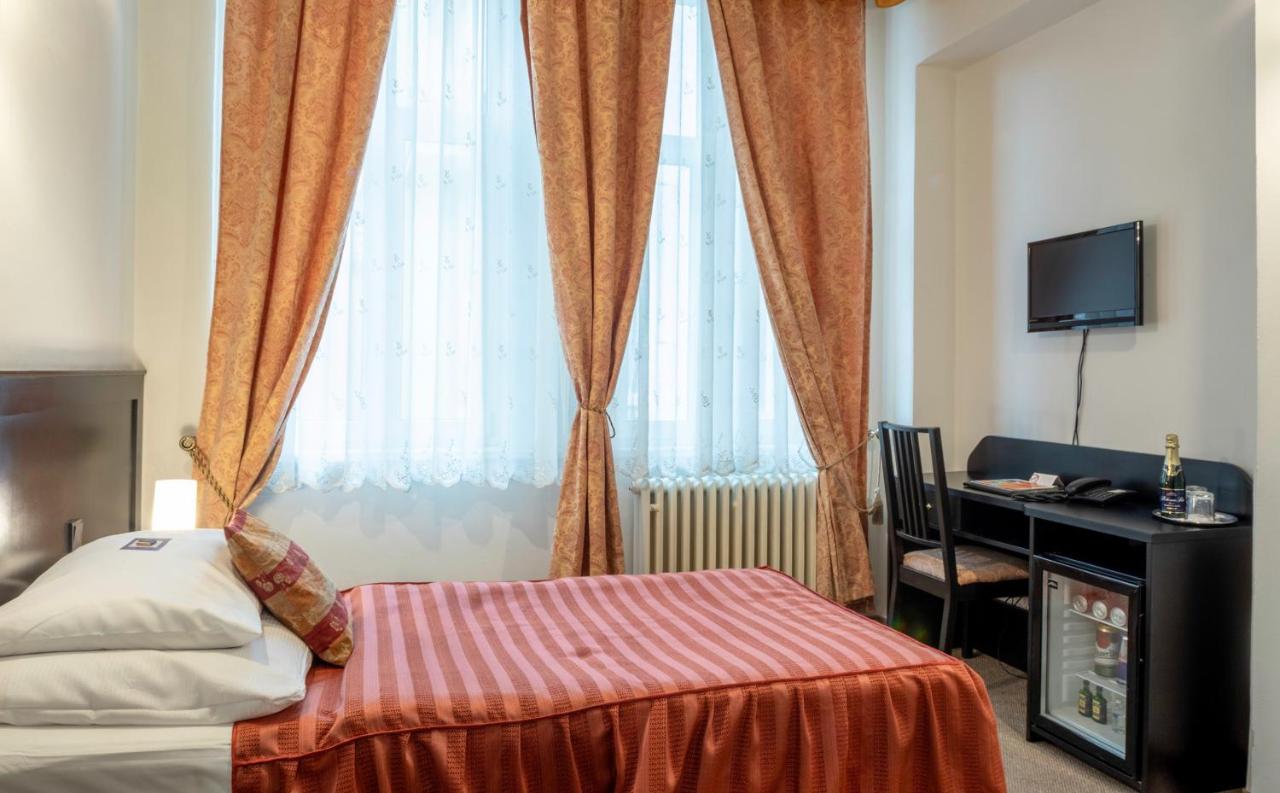 EA Hotel Praga 1885