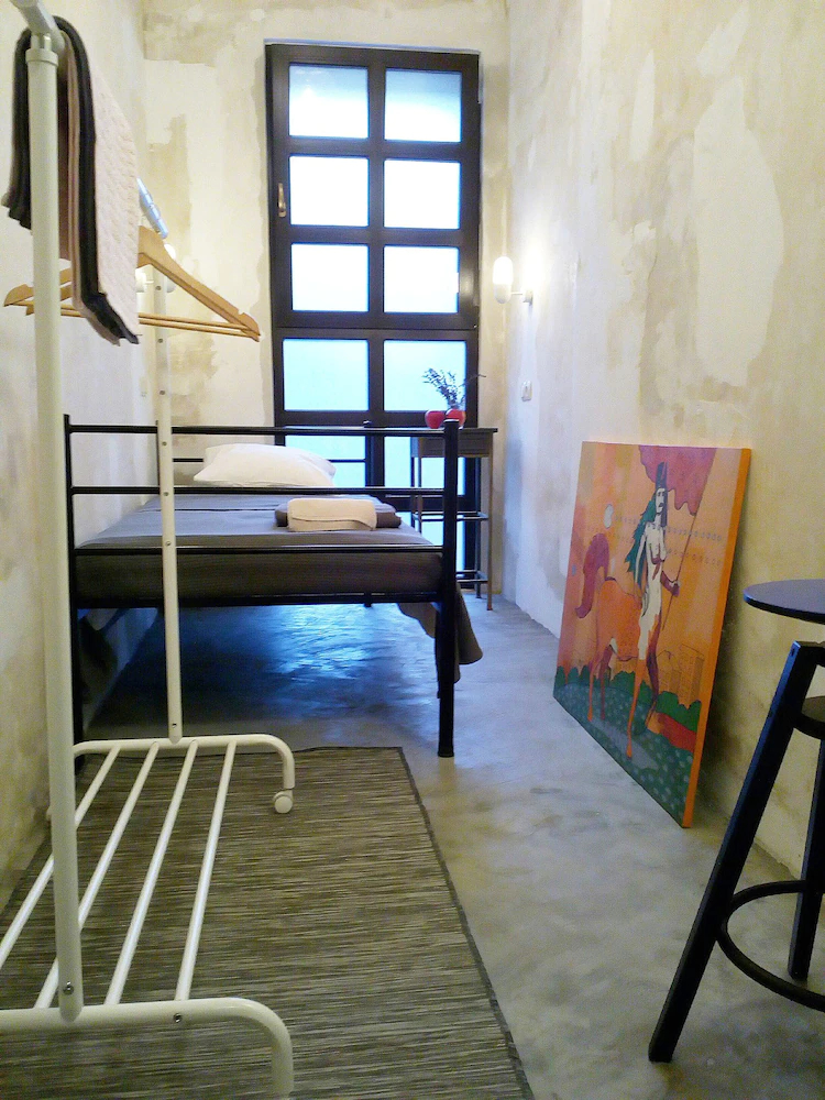 The Doors Apartments