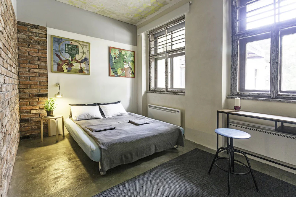The Doors Apartments