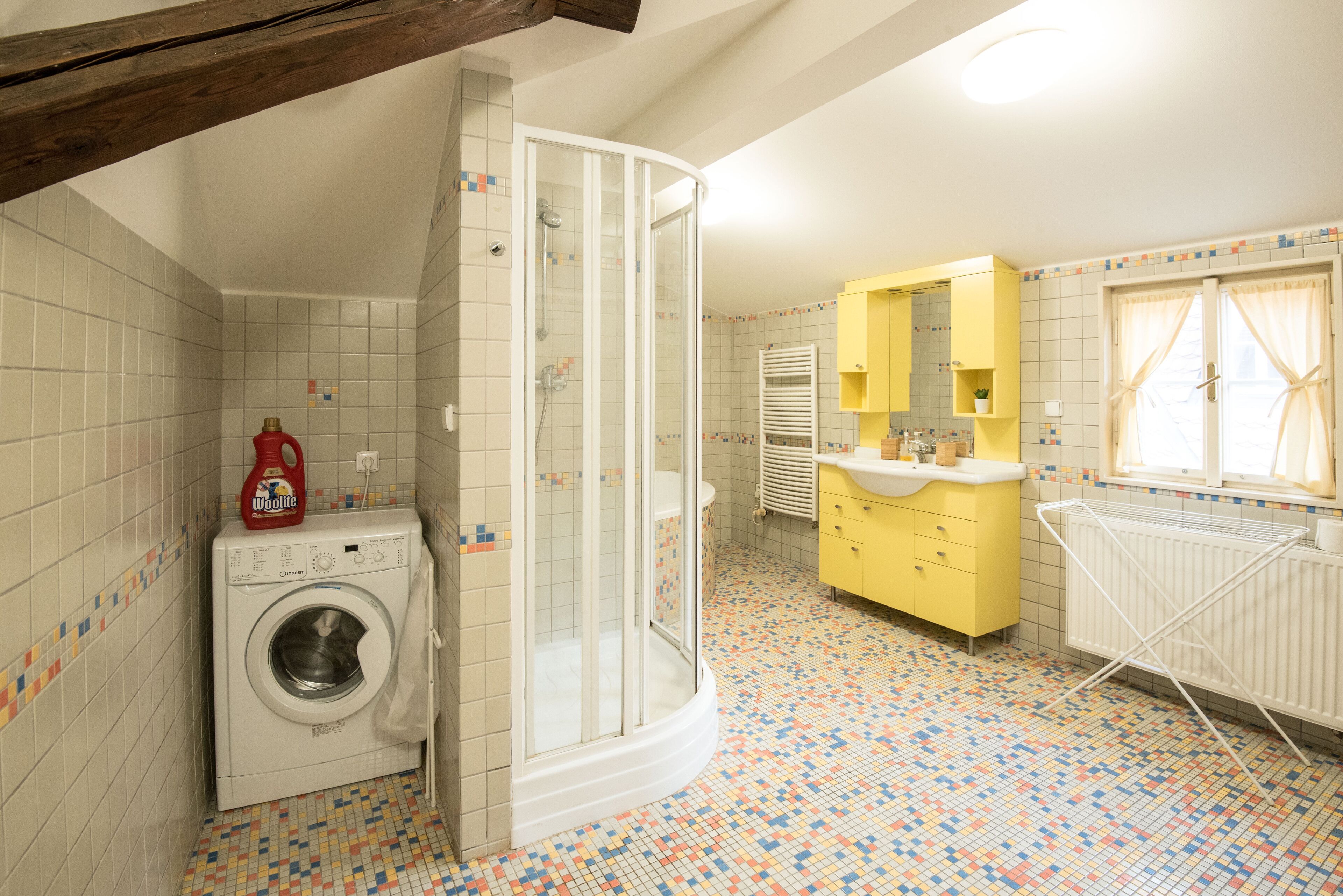 White Swan Boutique Apartments