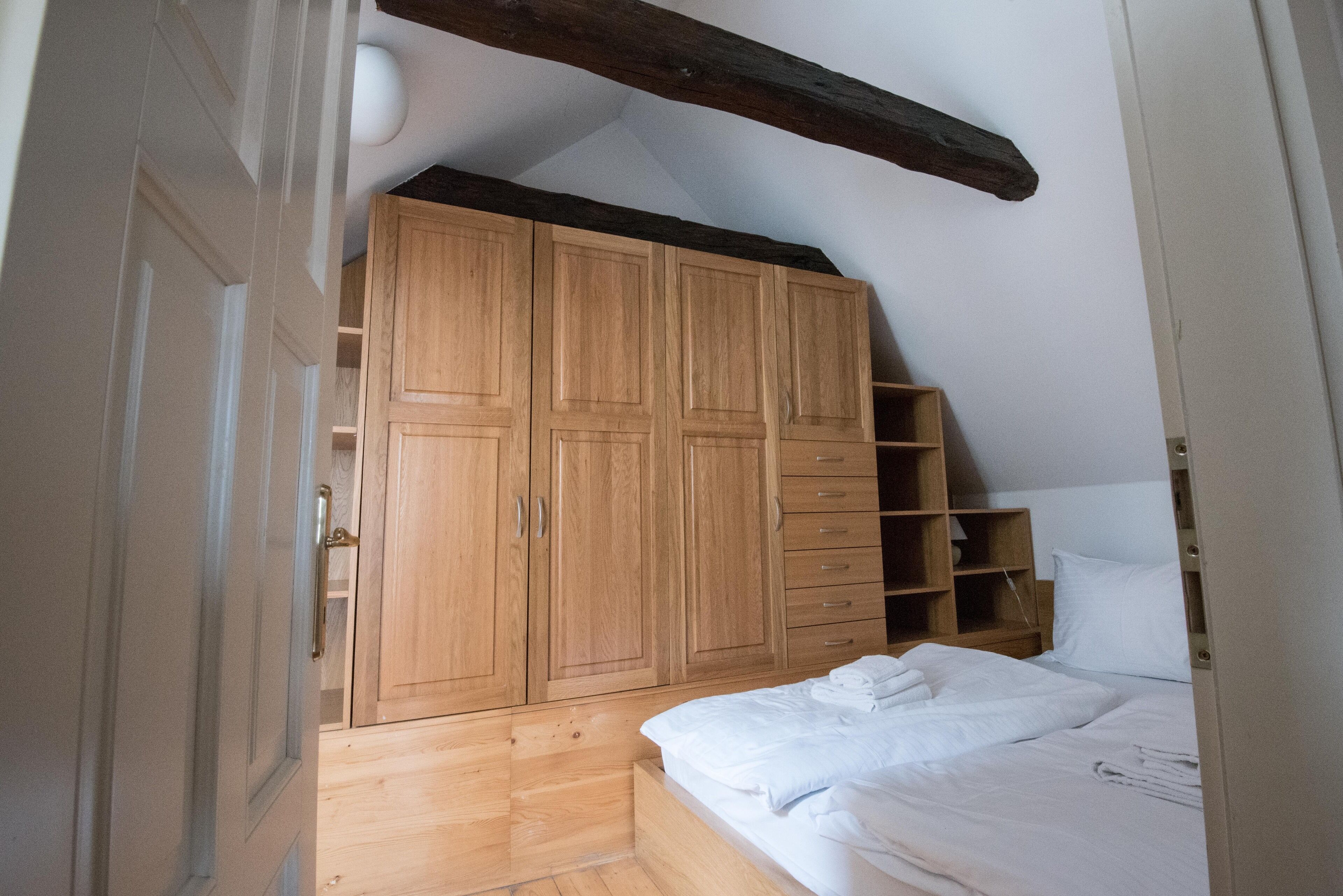 White Swan Boutique Apartments
