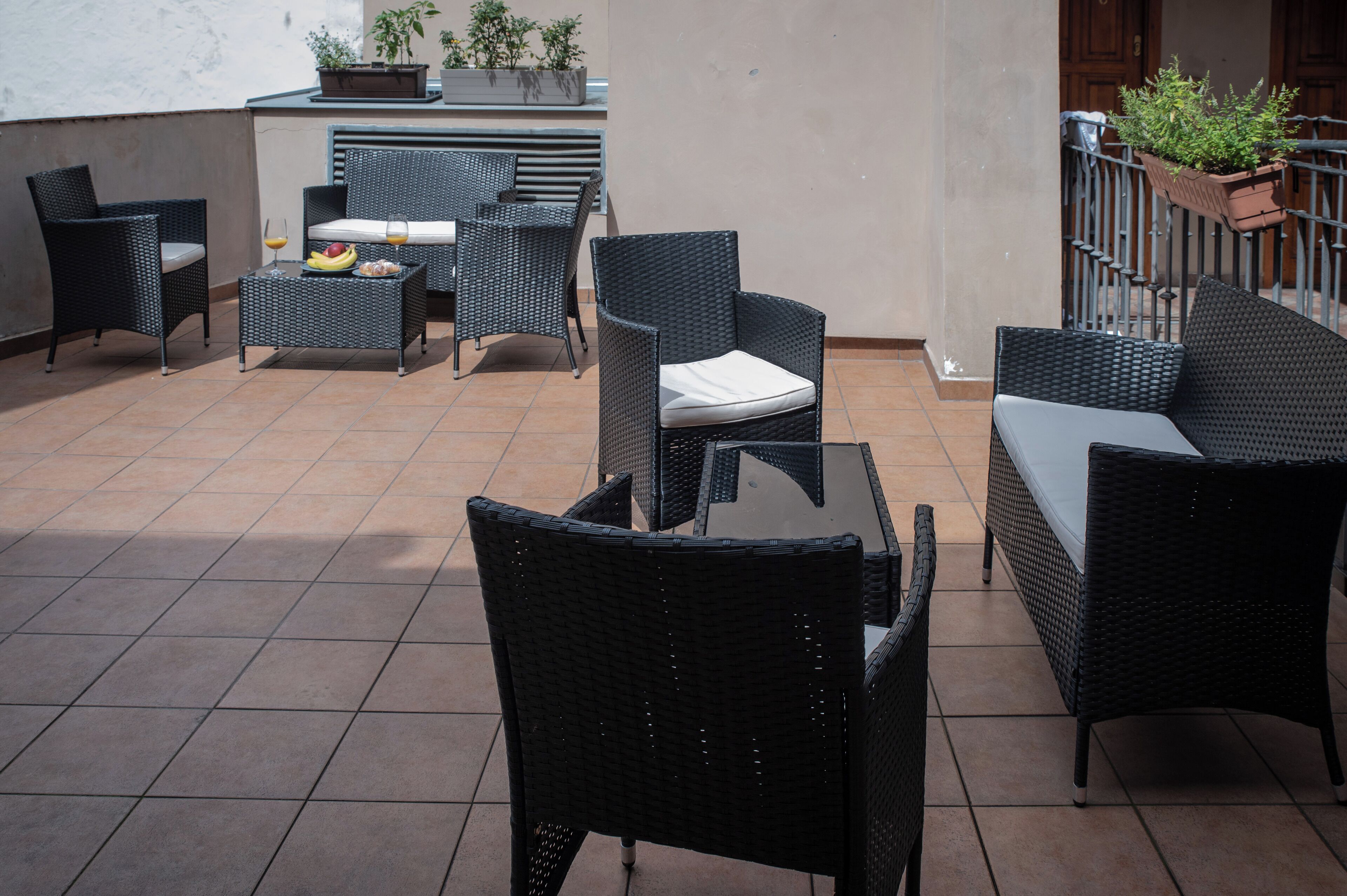 White Swan Boutique Apartments