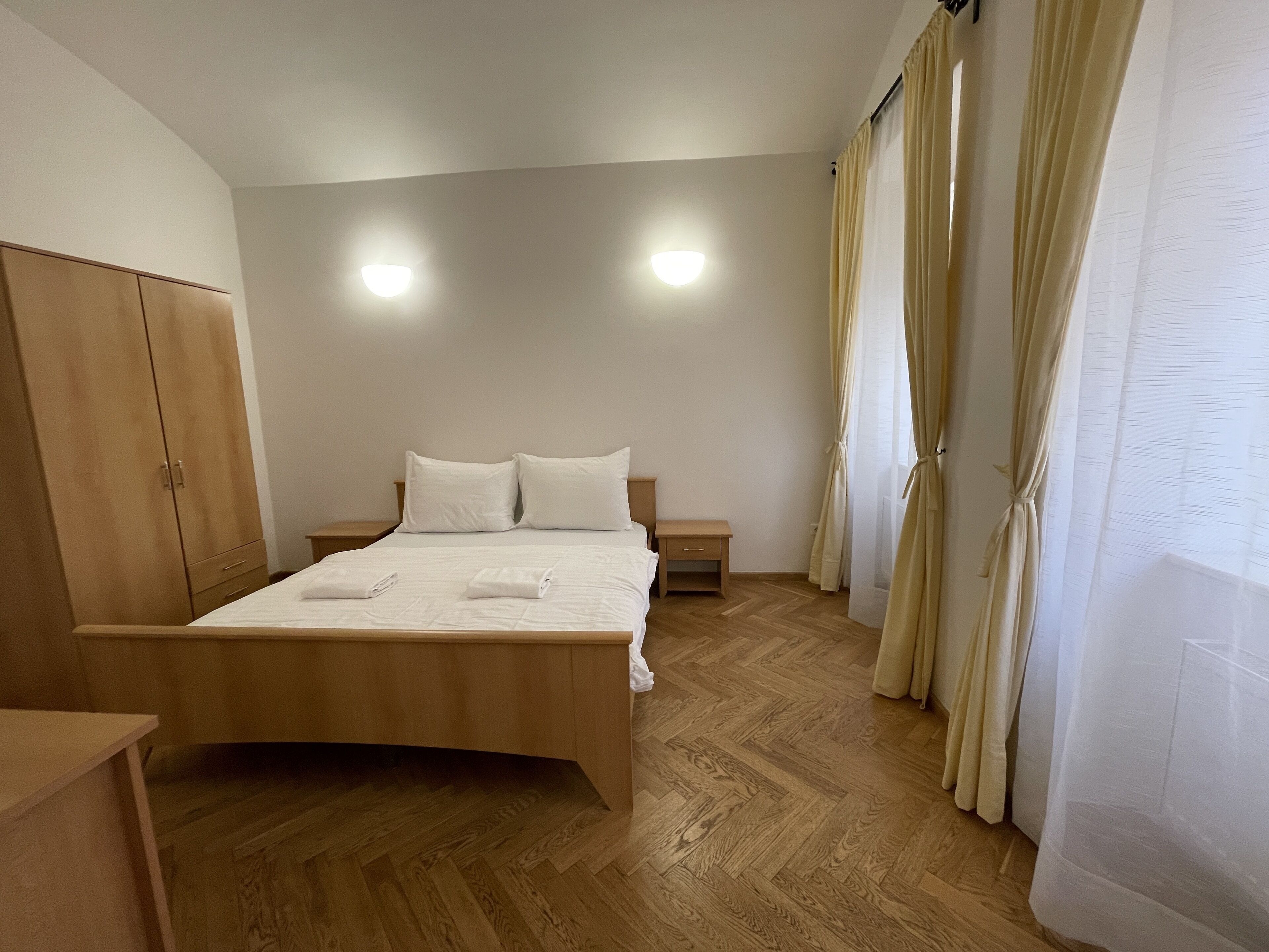 White Swan Boutique Apartments
