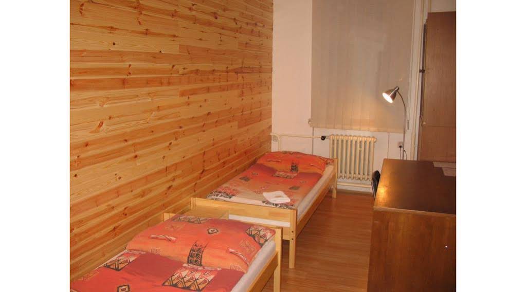 Hostel Bed-Breakfast Brno