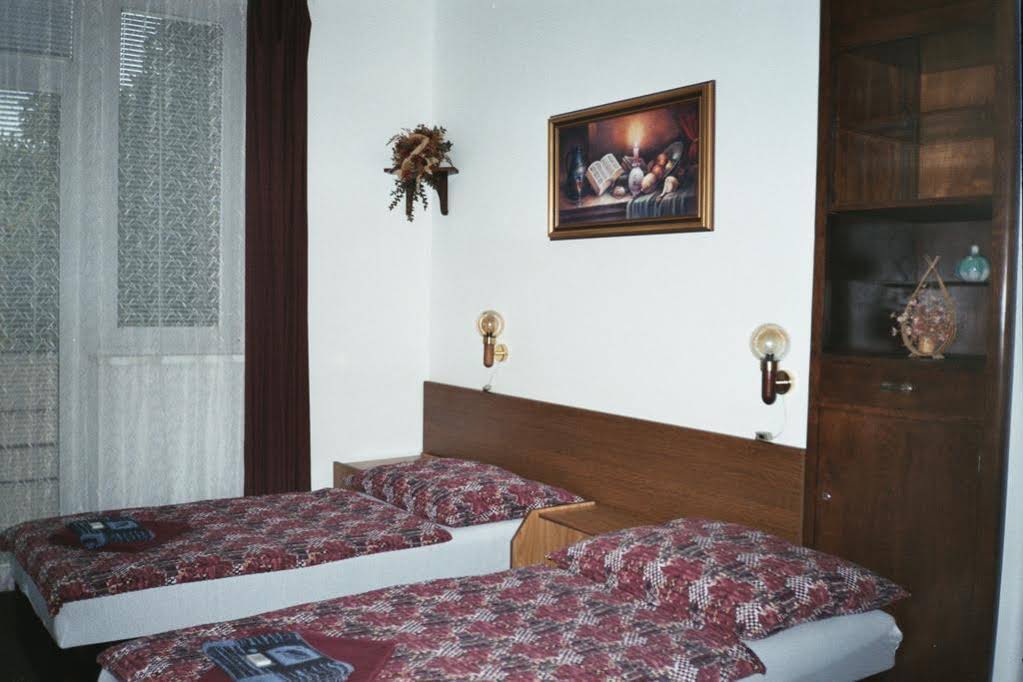 Hotel Lux