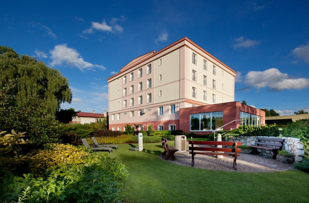 Francis Palace Spa & Wellness